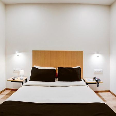 Super Townhouse Ulsoor Near Halasuru Metro Station Bangalore Bagian luar foto
