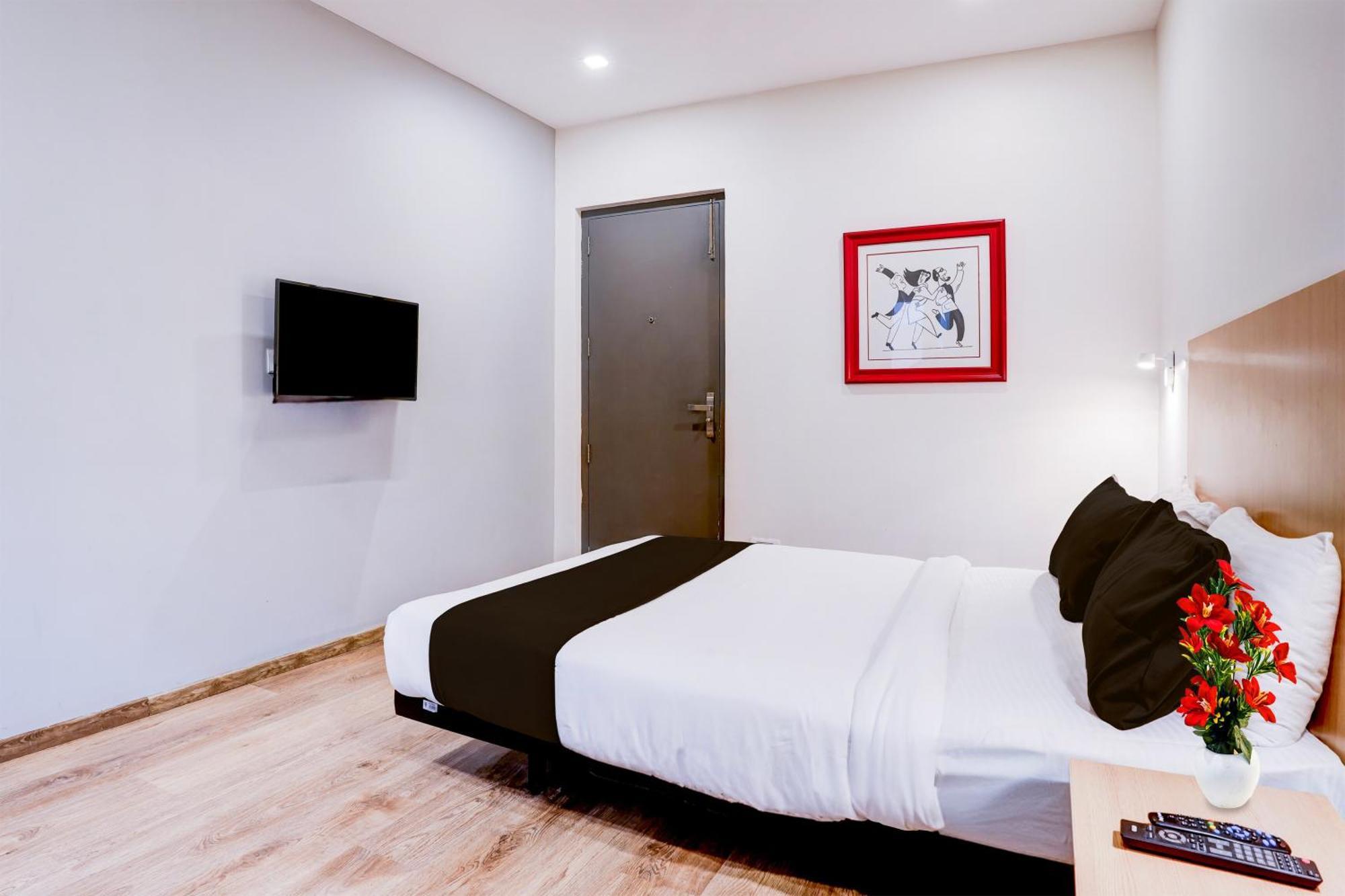 Super Townhouse Ulsoor Near Halasuru Metro Station Bangalore Bagian luar foto